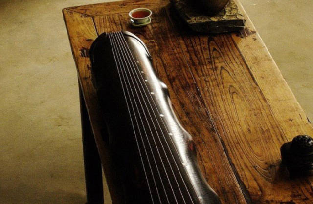 东莞市古琴蕴含的传统文化，一把古琴制备出来要两年的时间
